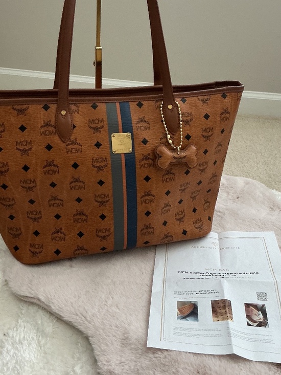 MCM Cognac Tote MM size - Picture 1 of 6